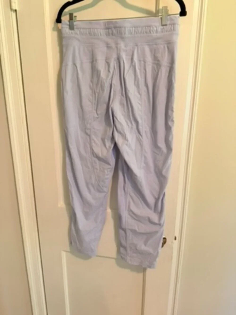 Lululemon Mid-Rise Dance Studio Crop